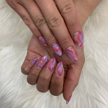 Mint Nail Lounge - Nail design by Bella - Nail Salons Near Me - Fairfax, Virginia