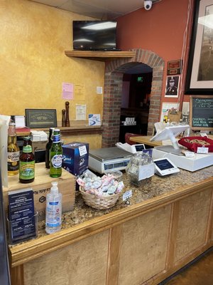 Sampino's Towne Foods by null