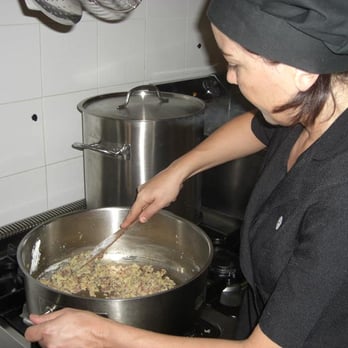 Flor del Mercado - Lola cocinando - Food Delivery Services Near Me - Granada, GR Flor del Mercado - Lola cocinando - Food Delivery Services Near Me - Granada, GR