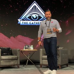 UltraSpeaking - Afdhel helping thousands of people love their work in the 21st century