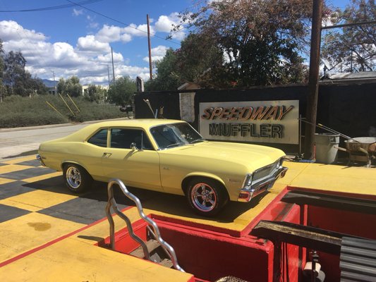We work on Classic Cars! - Just some timeless classic cars we've worked on over the years. We work on Classic Cars! - Just some timeless classic cars we've worked on over the years.