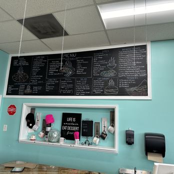 Sweet Tooth Cafe & Cakes - Bakeries Near Me - Capitol Heights, Maryland