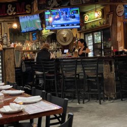 M & M's Tap & Tavern - One of two bars