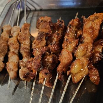 Khan Skewer Restaurant - Pork bowl and chicken cartilage - Barbeque Near Me - Honolulu, Hawaii