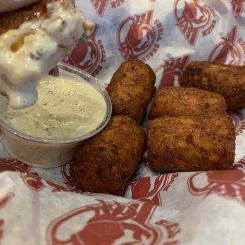 Shell Shack - Lackluster but decent... crab was old today tasted awful - Seafood Near Me - Plano, Texas