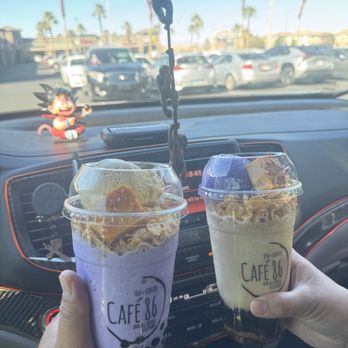 Cafe 86 - Left is halo halo upside down, Right photo is regular halo halo - Desserts Near Me - Las Vegas, Nevada