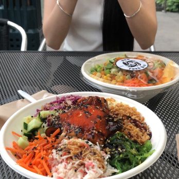 'ONO Poké Bar - The bowls are bigger than they appear! - Hawaiian Near Me - Toronto, Ontario