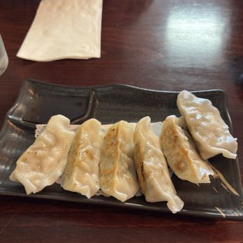 Oishi Japanese Restaurant - Pan-fried gyoza - Japanese Near Me - Worcester, Massachusetts Oishi Japanese Restaurant - Pan-fried gyoza - Japanese Near Me - Worcester, Massachusetts