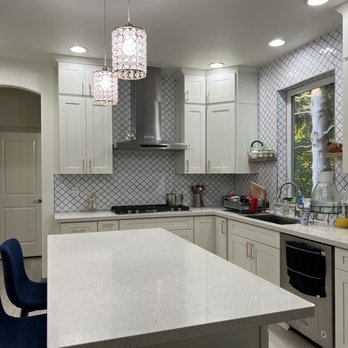 Luxe Cabinet & Stone - Cabinetry Near Me - Seattle, Washington Luxe Cabinet & Stone - Cabinetry Near Me - Seattle, Washington