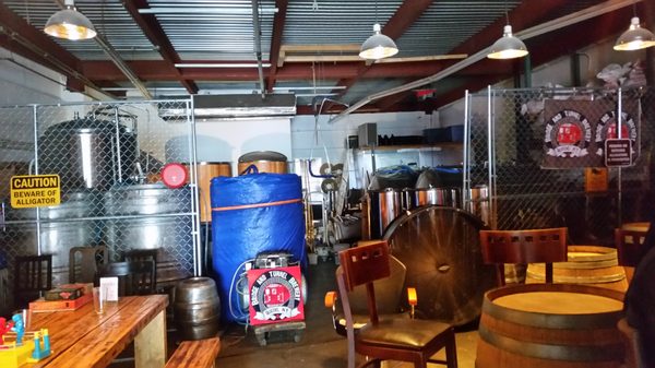 Bridge and Tunnel Brewery by null