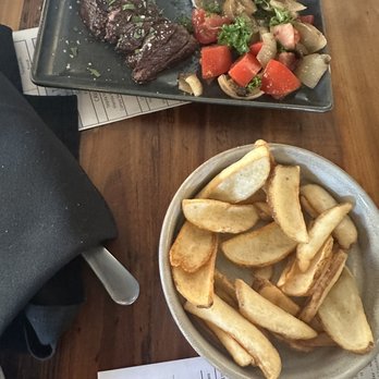 Junction Tapas and Winebar - Spanish Near Me - Paso Robles, California