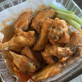 Crafty Crab - Buffalo Wings $9.99, 4/5 stars - Seafood Near Me - Alexandria, Virginia Crafty Crab - Buffalo Wings $9.99, 4/5 stars - Seafood Near Me - Alexandria, Virginia