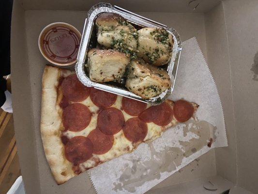 Trufa Pizzeria by null