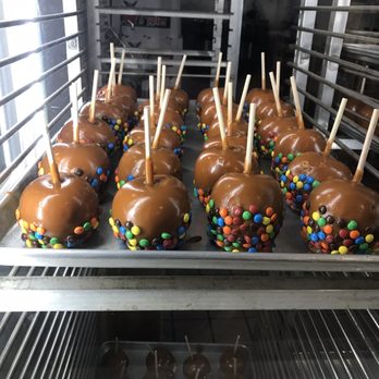 Bishop's Pumpkin Farm - Freshly made caramel apples with mini M&M's. - Christmas Trees Near Me - Wheatland, California Bishop's Pumpkin Farm - Freshly made caramel apples with mini M&M's. - Christmas Trees Near Me - Wheatland, California