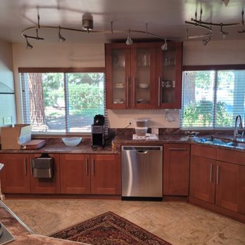 JR Painting - Refinish kitchen cabinets before - Painters Near Me - Los Angeles, California JR Painting - Refinish kitchen cabinets before - Painters Near Me - Los Angeles, California