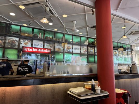 Loy Kee Best Chicken Rice by null