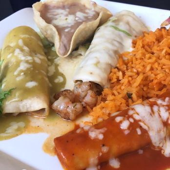 Sol y Luna - Enchiladas - chicken, shrimp, beef, re fried beans and rice. - Mexican Near Me - Bakersfield, California