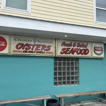 Charles Seafood - Seafood Near Me - Harahan, Louisiana