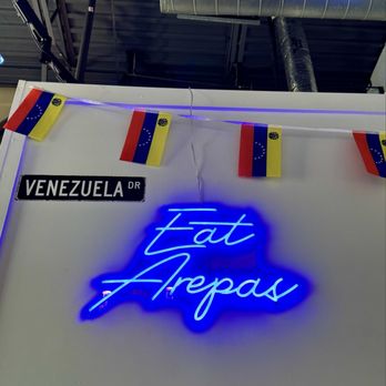 Arepas On The Go - Venezuelan Near Me - Brooklyn Park, Minnesota