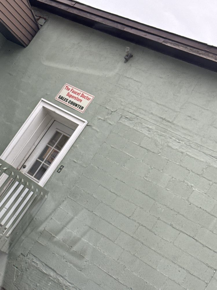 Slide of Faucet Doctor Superstore