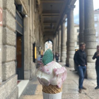 Caffe Wallner - Cheesecake gelato - Ice Cream & Frozen Yogurt Near Me - Verona, VR Caffe Wallner - Cheesecake gelato - Ice Cream & Frozen Yogurt Near Me - Verona, VR