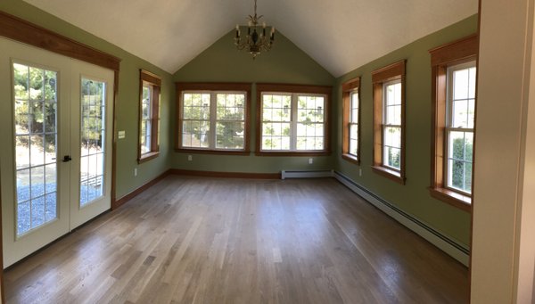 MCI Contractors Logo