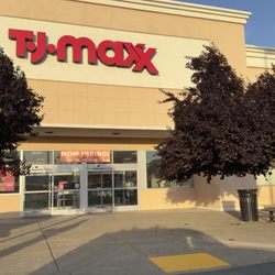 TJ Maxx - 6/13/2025: Santa Rosa CA's TJ Maxx.