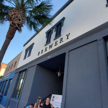 Silver Bluff Brewing - Breweries Near Me - Brunswick, Georgia