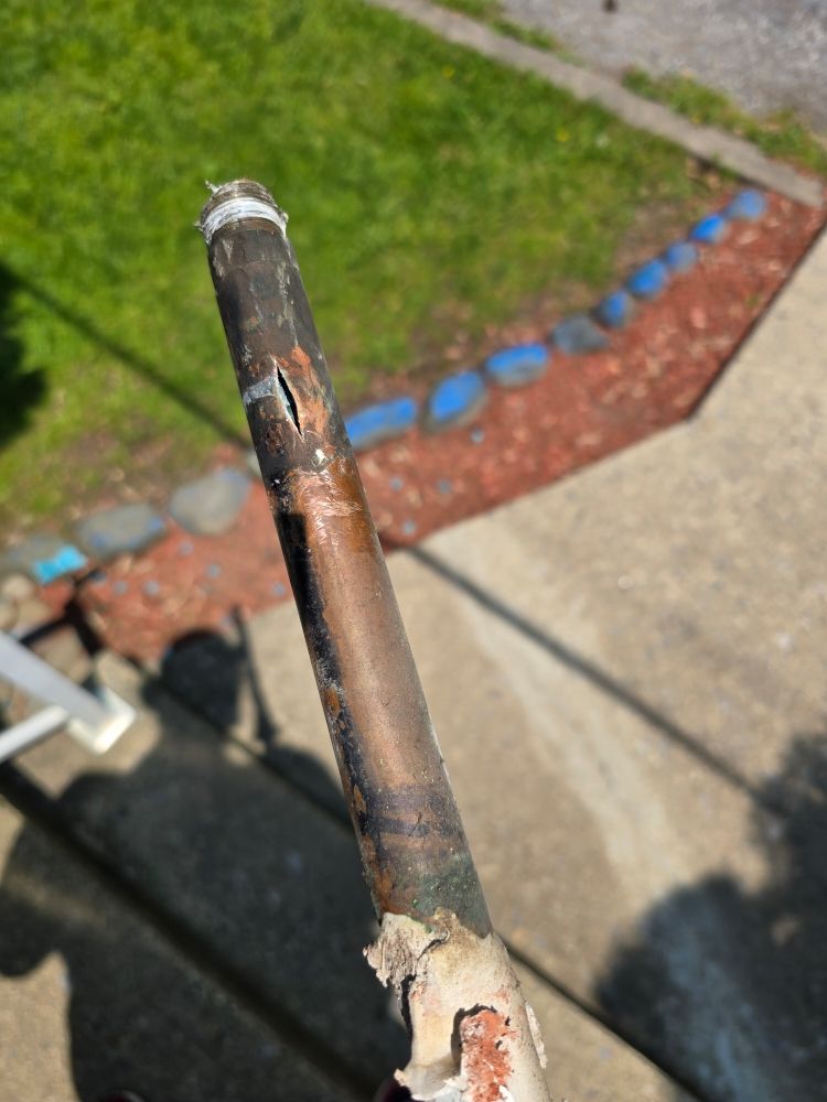 Slide of Genuin Brothers