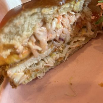 Keik Restaurant - Chicken sandwich - Cafes Near Me - Pembroke Pines, Florida