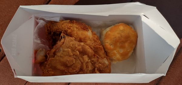 Lee's Famous Recipe Chicken PLYMOUTH MICHIGAN by null