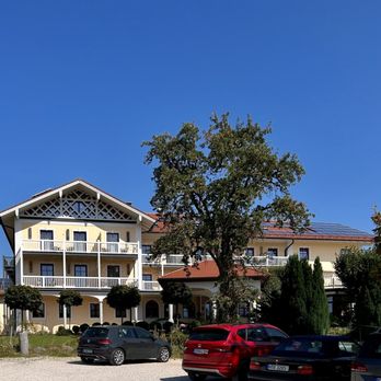 Hotel Gut Edermann - Hotels Near Me - Teisendorf, BY