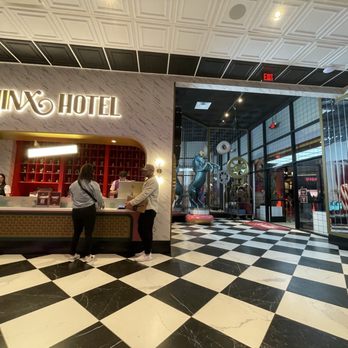 Hijinx Hotel - Lobby - Eatertainment Near Me - Irvine, California