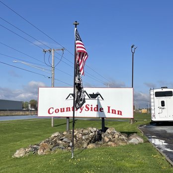 CountrySide Inn - Road Sign - Hotels Near Me - Nappanee, Indiana CountrySide Inn - Road Sign - Hotels Near Me - Nappanee, Indiana