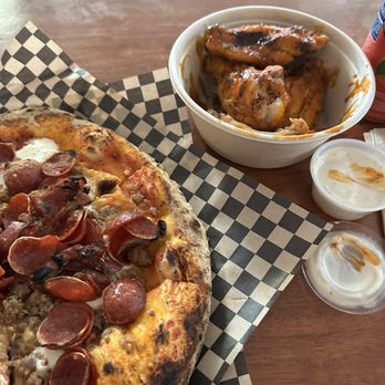La Crosta Wood Fired Pizza - Pizza and wings. Great combination - Pizza Near Me - Whittier, California