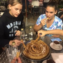 Churreria Marbella - Churros and chocolate!