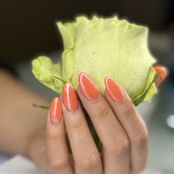 Teetee Nail Studio