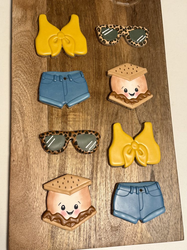 Heather’s Cookie Creations Logo
