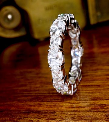 Wedding Bands - These are some examples of our gorgeous wedding bands. Call today to book your appointment