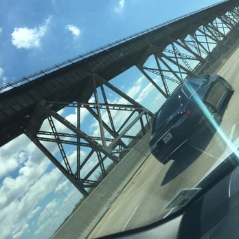 Huey P Long Bridge - Landmarks & Historical Buildings Near Me