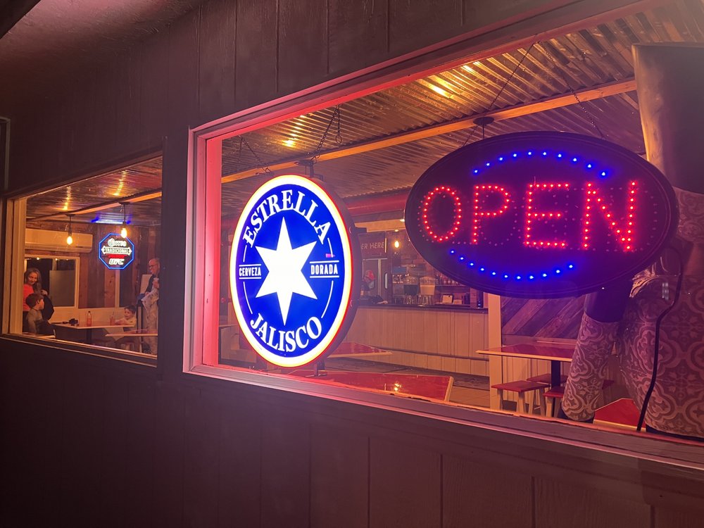 Pacos Tacos Mandeville