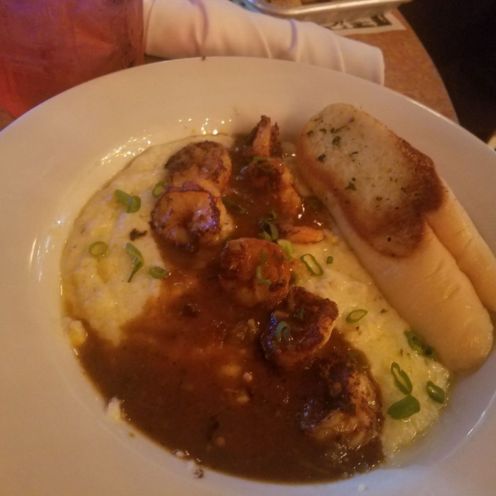 Razzoo's Cajun Cafe - Shrimp and cheddar corn grits, not bad at all. - Cajun/Creole Near Me - Mesquite, Texas Razzoo's Cajun Cafe - Shrimp and cheddar corn grits, not bad at all. - Cajun/Creole Near Me - Mesquite, Texas