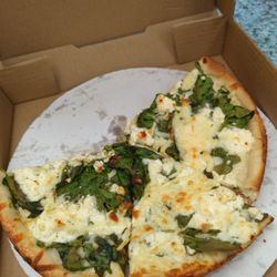 Millo's Pizza & Grill - Greek Pie pizza