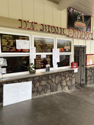 Da Bomb Grindz by null