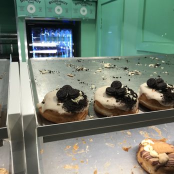 Doughnut Time - Oreo on donuts with Oreo cream - Donuts Near Me - London, XGL Doughnut Time - Oreo on donuts with Oreo cream - Donuts Near Me - London, XGL