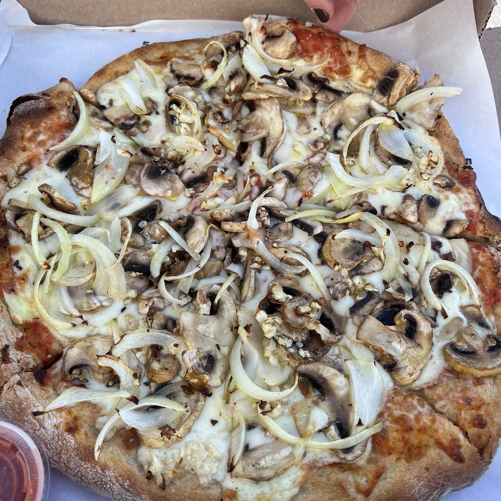 Santa Barbara Hives - Pizza so good!!! - Honey Near Me - Carpinteria, California Santa Barbara Hives - Pizza so good!!! - Honey Near Me - Carpinteria, California