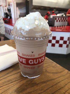 Five Guys 45 Photos 97 Reviews Burgers 455 S 64th St West Des Moines Ia Restaurant Reviews Phone Number Menu