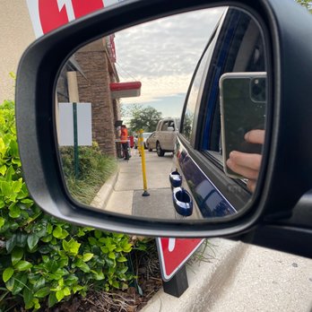 Chick-fil-A - Long line. - Fast Food Near Me - Jacksonville, Florida Chick-fil-A - Long line. - Fast Food Near Me - Jacksonville, Florida