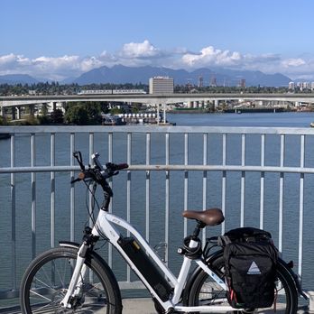 Cloud Ebikes - NCM Milano Plus 27.5 e-bike - Bikes Near Me - Vancouver, British Columbia