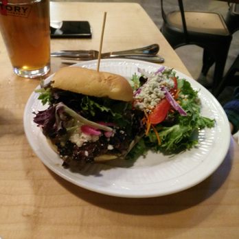 Burgh'ers Brewing - Fox Chapel, with side salad - Burgers Near Me - Pittsburgh, Pennsylvania
